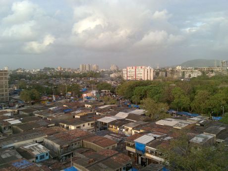 Dharavi_slum_in_Mumbai_India